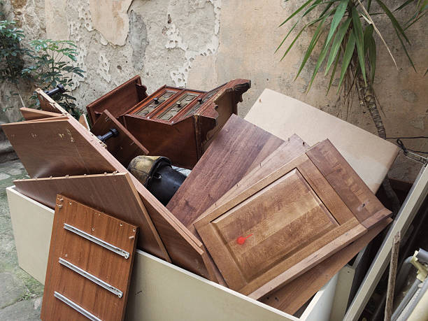 Best Estate Cleanout  in Center Moriches, NY